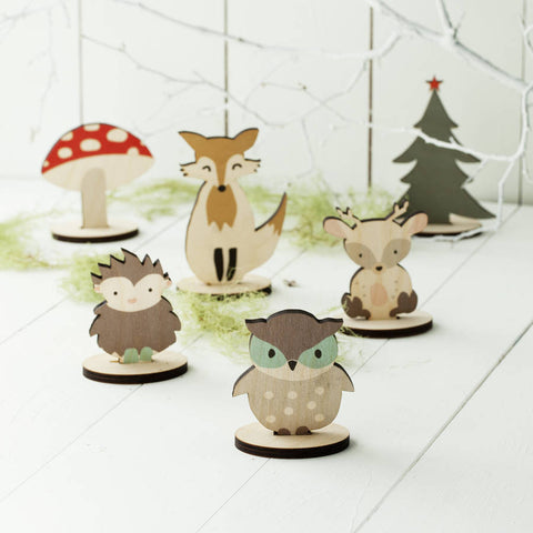 Christmas Woodland Creatures Scene
